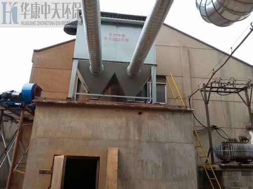 华康为北京客户安装的家具厂打磨台脉冲袋式除尘器 